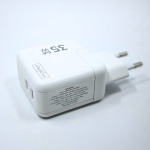 Obrazek Ładowarka sieciowa MX Burst GaN PD 35W, 2xUSB-C + kabel PD 20W C/Lightning, WHITE/BIAŁY