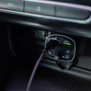 Obrazek Forever transmiter FM Bluetooth TR-360 czarny