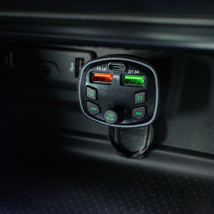 Obrazek Forever transmiter FM Bluetooth TR-360 czarny